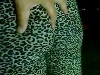   ass and camel toe in leggings. randy video