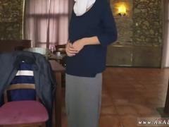 Heiße muslimische Teenager xxx hungrige Frau bekommt Essen